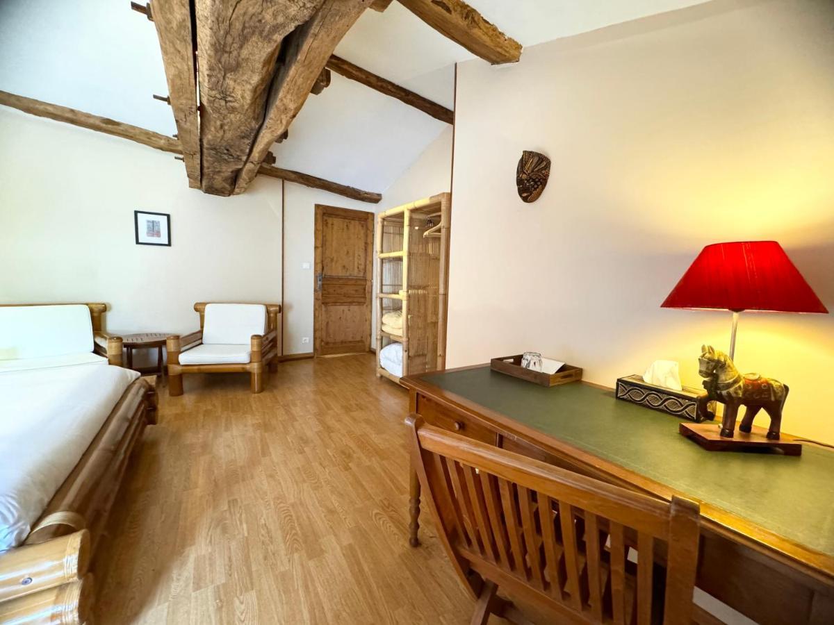Hotel Le Relais De Saint-Preuil, The Originals Relais Vignes Du Cognac Esterno foto