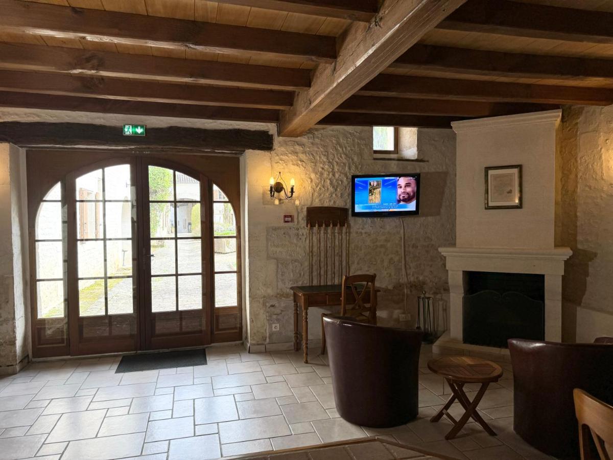 Hotel Le Relais De Saint-Preuil, The Originals Relais Vignes Du Cognac Esterno foto