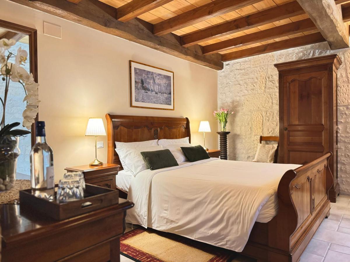 Hotel Le Relais De Saint-Preuil, The Originals Relais Vignes Du Cognac Esterno foto