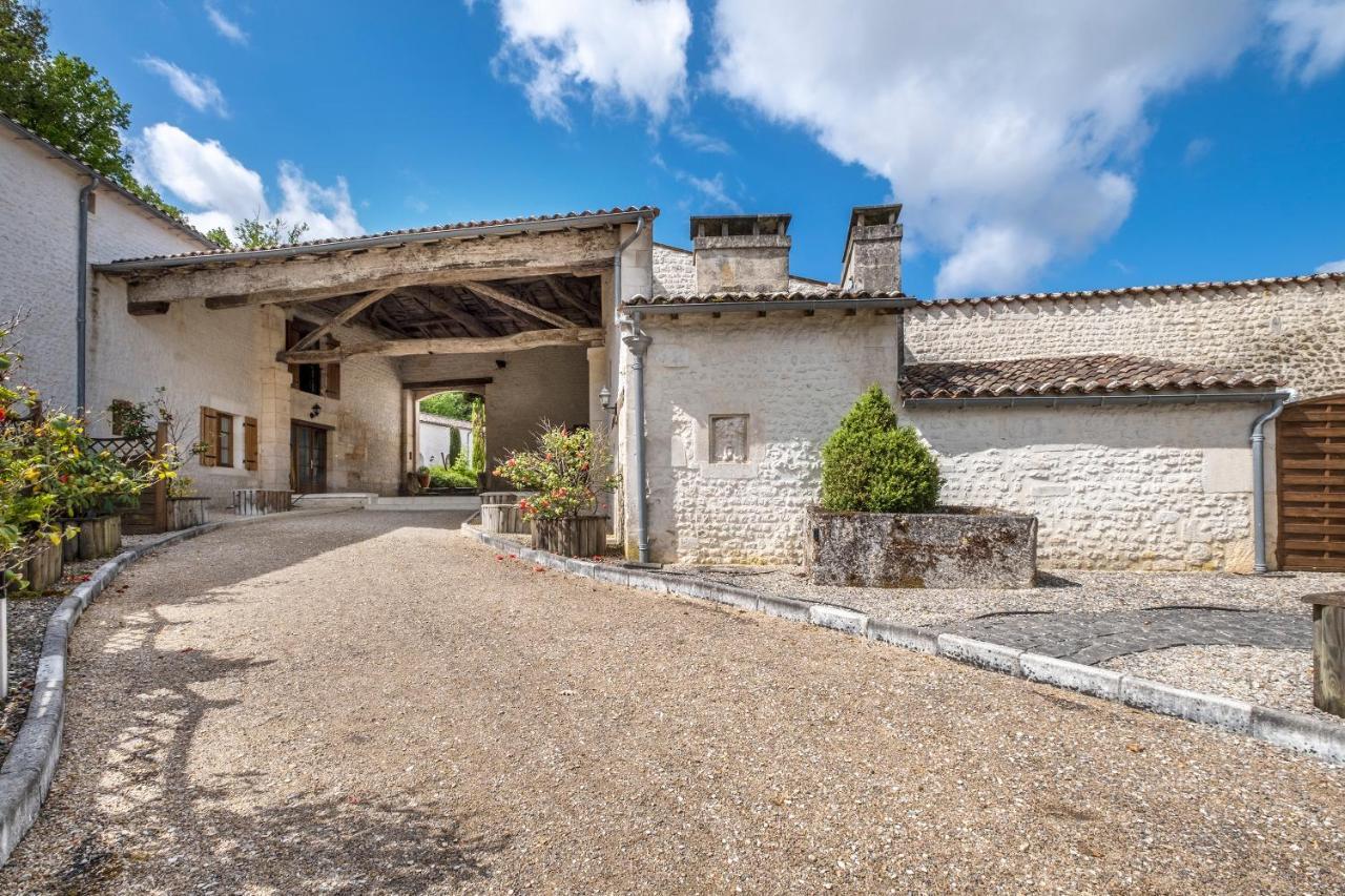 Hotel Le Relais De Saint-Preuil, The Originals Relais Vignes Du Cognac Esterno foto