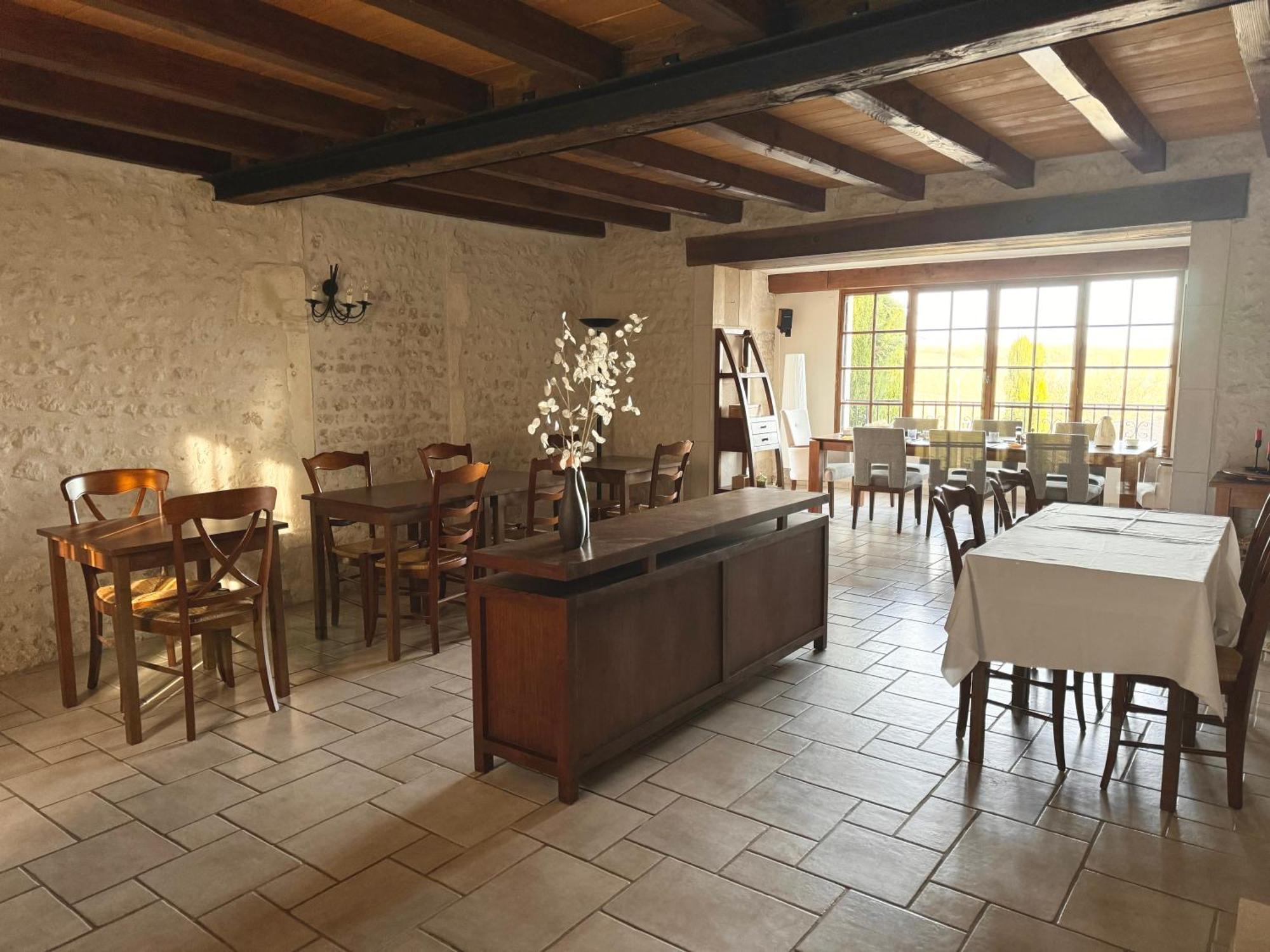 Hotel Le Relais De Saint-Preuil, The Originals Relais Vignes Du Cognac Esterno foto